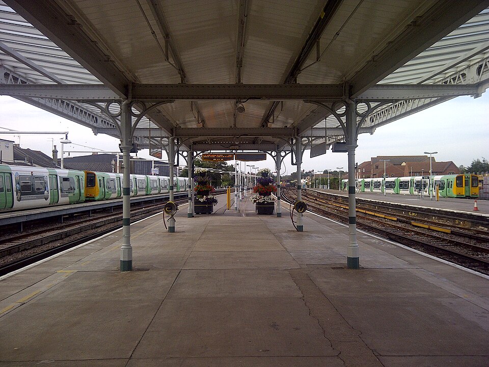 A photograph of Bognor Regis, used as a nearby local-area reference for West Sussex, sourced from Wikimedia Commons.
